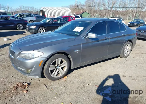 2012 BMW 528I xDrive z USA, uszkodzony, nr VIN WBAXH5C54CDW10795